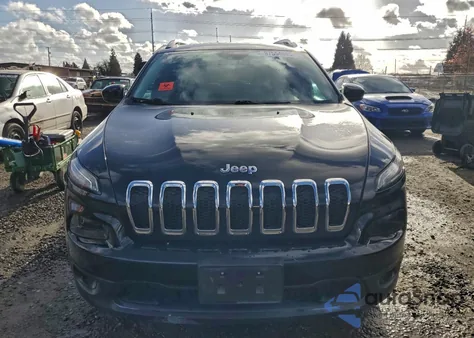 2017 Jeep Cherokee Latitude z USA, uszkodzony, nr VIN 1C4PJMCS7HW512914